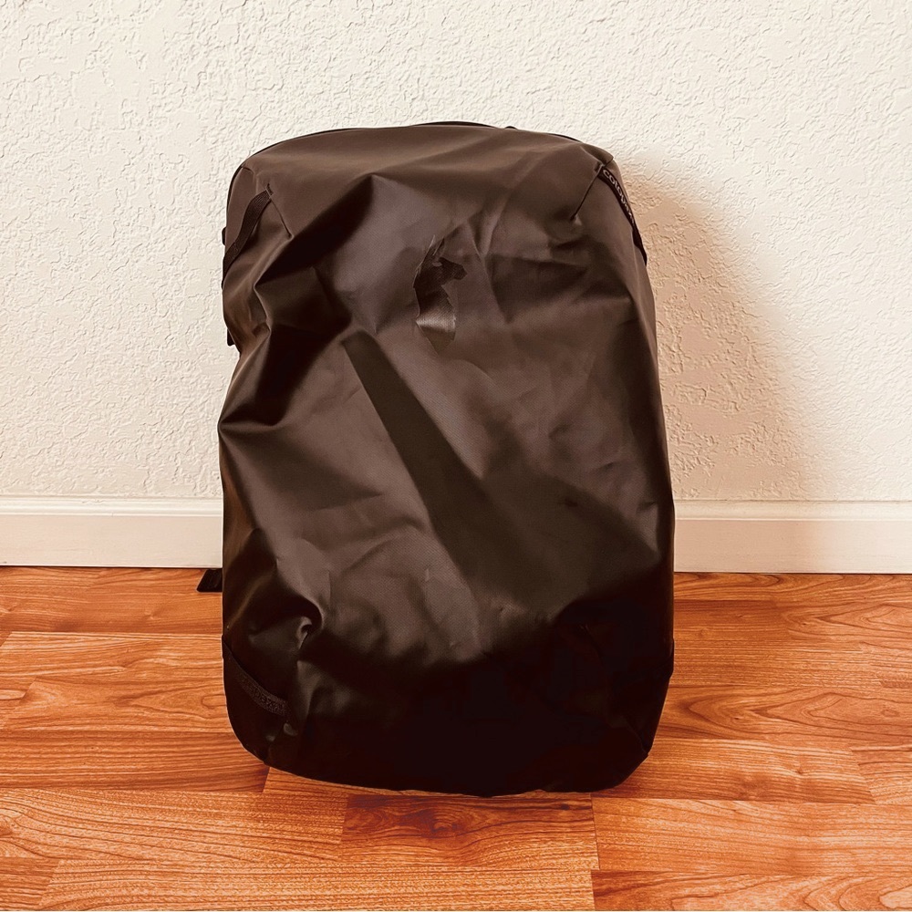 Cotopaxi Allpa 35L Black Travel Backpack